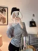 7186 # Camisa de protección solar a rayas con diseño único y ribete de encaje para mujer, top tipo cubierta de manga larga adelgazante estilo coreano de verano
