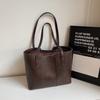 Bolsa Tote Versátil da Moda Grande Capacidade Simples Retro Feminina Bolsa Saco Bolsa de Ombro de Alta Qualidade Comércio Exterior Transfronteiriço