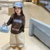 Camiseta Infantil Maiyoyo Redonda Estampada Manga Longa para Meninos e Meninas Pequenos Camada Base Macia Fofa Porquinho Letras Degradê