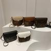 Moda Nicho Leopardo Bolsa de Ombro Feminina 2024 Nova Simples All-match Bolsa Crossbody Bolsa de Comutador Bolsa de Axila