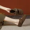 Outono/Inverno 2026 Novo Veludo Plus Salto Escondido Pessoa Baixa Bico Fechado Meia Chinelo Pessoa Preguiçosa Macio Wanwan Chinelos de Algodão Sapatos Peludos Mulheres