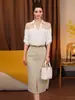 [En stock] Conjunto de dos piezas con cinturón, nuevo de verano 2026 estilo coreano, elegante conjunto de camisa y falda para ir al trabajo