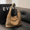Bolsa nicho feminina bolsa tote grande capacidade outono e inverno 2023 nova bolsa de ombro para通勤 que combina com tudo para estudantes aula trabalho