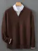 Suéter 100% Lana Otoño/Invierno 2026 para Hombre, Falso Dos Piezas Cuello en V, Tejido Grueso de Bloques de Color, Capa Base Casual de Negocios