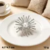 Nuevo Pin de Copo de Nieve de Diamantes Completo Anti-Exposición con Hebilla de Perla para Fijar Ropa Broche de Girasol Corsage Accesorios Pin de Diamantes
