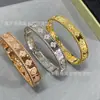 Pulsera Calidoscopio Vanjia Versión Ancha Electrochapado Oro Grueso Versión de Precisión Estilo Popular de Celebridad de Internet Oro Rosa Venta Directa de Fábrica y Entrega