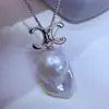 Colgante de Plata de Ley S925 Transfronterizo Europeo y Americano Multiusos Doble C Doble Zircón Colgante de Perla de Agua Dulce con Forma Irregular
