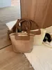 Bolso de Paja Tejido Hecho a Mano Nuevo Primavera/Verano, Bolso de Mano Versátil para la Playa, Marco de Paja Original de Alta Gama de Boutique