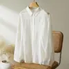 Camisa Bordada de Tela de Ramio Cocoon de Algodón Manga Larga para Mujer Diseño Literario que Reduce la Edad de Otoño Temprano Top Cardigan de Manga Larga