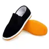 Zapatos de tela multicapa hechos a mano en el Viejo Pekín para hombre, Zapatos retro tradicionales transpirables de Xishan con suelas suaves de piel de vaca