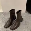 Botines de tacón alto, punta cuadrada, corte ajustado, zapatos de mujer, nueva colección primavera/otoño 2025, botines de estilo francés, botines Martin marrones