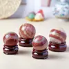 Bola de Cristal Natural Mais Vendida Transfronteiriça, Bola de Pedra com Padrão Vermelho, Decoração de Mesa para Home Office, Ornamento de Boa Sorte