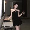 Vestido de Aniversário Preto Irregular com Design Francês, Vestido Elegante com Estilo Ladylike, Vestido de Noite Cinturado