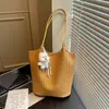 Bolso Tote de Moda Estilo Coreano 2026 Primavera/Verano Nuevo Bolso de Hombro Casual Simple Bolso Cruzado de Alta Gama de Moda
