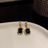 Pendientes Pequeños de Esmeralda Pendientes Elegantes de Celebridad de Internet para Mujer 2024 Nuevos Pendientes Simples Retro de Moda