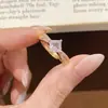Estilo Xiaohongshu Luxo Leve Quadrado Zircônio Largo Anel Escovado Estilo Princesa Quadrado Açúcar Nicho Design Anel Aberto