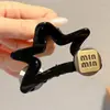 2026 Nuevo Clip de Garra Divertido de Perro de Nicho Pinza para el Cabello con Lazo de Puntos para Mujer, Pinza de Tiburón Exquisita de Gama Alta para Peinado