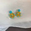 Pendientes de Flor Geométrica de Resina Azul Fresco con Aguja de Plata y Diamantes, Pendientes de Lujo Ligero de Gama Alta, Accesorios para Orejas de Moda y Versátiles