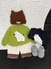 Suéter de Dibujos Animados para Niños 2026 Otoño/Invierno Nuevas Llegadas Bebé Pequeño Estilo Coreano Oso Pequeño Jersey Niños Niñas Bebés Lindo Top