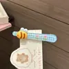 Lindo Pinza de Pato Flor Abejita para Niñas, Pasador de Dibujos Animados para Flequillo Lateral, Accesorio para el Cabello Simple y Versátil, Adorable Adorno para la Cabeza