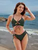 Nuevo bikini de comercio exterior, color liso, traje de baño de dos piezas con tirantes, diseño sexy con recortes, conjunto de bikini de playa, traje de baño transfronterizo