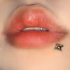 Piercing de labio con bola de metal con pinchos de Akers, para oreja, hueso, acero de titanio, estilo punk, pequeño, de metal