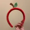 Linda diadema de felpa de dibujos animados para mujer, especialmente diseñada para lavarse la cara y aplicar mascarillas faciales, diadema de corona alta, lista para fotos, crea una atmósfera elegante