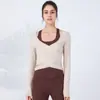 Roupas de yoga leves, com sensação de "quase nada", para mulheres, de secagem rápida, respiráveis, tops esportivos de manga curta e manga longa, tops de fitness, em estoque, direto do fabricante
