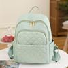 Otoño e Invierno nuevo tejido de nailon remache mochila pequeña fresca transpirable bolso de mujer mochila entrega directa de fábrica