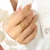 Nuevo Anillo Doble Apertura Hueco Diseño Retro Francés Simple Ins Nicho Sentido del Diseño Venta al por Mayor de Fábrica Joyería de Acero de Titanio