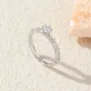 Anillo de Compromiso de Diamante Clásico Retro para Mujer Cobre Dorado Chapado Circonio Estilo Coreano Exquisito Alto Grado Anillo Abierto Ajustable