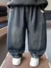 Pantalones de Peluche para Niños Otoño Invierno 2026 Nuevo Estilo Estilo Coreano Ropa Genial para Niños Pequeños Pantalones Largos de Peluche Todo en Uno Jeans para Niños