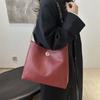 Bolso Casual Retro de Gran Capacidad para Mujer 2025 Nuevo Primavera Combinable Estilista Hombro Cruzado Tote para Viaje