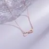 Colar Pingente Coração Vazado "Amor Infinito" Estilo Europeu e Americano com Toque de Luxo Leve, Exclusivo e Símbolo do Infinito