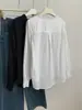 Camisa de mujer de algodón puro bordada en jacquard con volantes estilo vintage francés, nuevo modelo principios de otoño 2026, camisa/cárdigan elegante y versátil