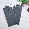 Guantes finos de primavera y verano, etiqueta para baile cuadrado, otoño, transpirables, protección solar, elásticos, para montar a caballo y conducir, guantes de mujer