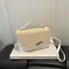 Bolso de Diseño de Nicho Nuevo de Verano 2026 para Mujer, Bolso Cruzado Casual de Estilo Coreano de Moda, Bolso de Mujer Simple y Moderno al por Mayor