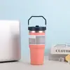 Copo térmico portátil de aço inoxidável para uso externo, alça de silicone portátil, grande capacidade, cor sólida simples, copo de água doméstico