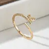 Nuevo anillo abierto estilo chino de nudo de bambú con mariposa y diseño de hoja de bambú con circonita, anillo ajustable, accesorio minimalista y elegante