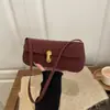Bolsa Pequeña Cuadrada de Mano con Textura de Gama Alta al por Mayor para Mujer 2025 Invierno Nuevo Estampado de Leopardo Bolso de Hombro de Lujo Ligero Bolso de Axila para Viajes