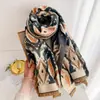 Bufanda Jacquard Geométrica de Contraste de Color Vintage 2026, Calentador de Cuello Cálido Otoño e Invierno para Mujer, Chal Exterior Multifuncional con Borlas Tricolor