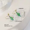 Pendientes de Navidad de Flores Secas de Amazon Diseño Verde Creativo Hechos a Mano de Resina Pendientes de Árbol de Navidad Pendientes de Nicho