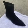 Botas Curtas Super Populares Meilade para Mulheres 2026 Novo Inverno Retrô Marrom Camurça Bico Fino Salto Bloco Elásticas Slim Botas