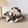 Sombrero Vaquero Occidental de Ante con Estampado de Vaca para Viajes al Aire Libre Sombrero para Circunferencia de Cabeza Grande Sombrero de Estilo Étnico Otoño e Invierno para Mujeres y Hombres