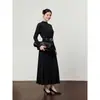 Vestido de Alta Costura com Mangas Morcego, Caimento Plissado, Ajuste na Cintura, Vestido Longo Nobre e Elegante, Vestido de Negócios