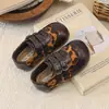 Zapatos Individuales Casuales Bajos de Princesa Brogue para Niñas, Suela Suave 2026, Estilo Nuevo Retro Primavera/Otoño, Versátiles, Versión Coreana