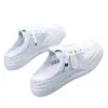 Moda Casual Nueva Primavera/Verano 2026 Faldilla Interior Blanca Zapatos para Mujer para Uso en Exteriores Pantuflas Versátiles Comercio Transfronterizo