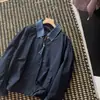 2026 Nova Jaqueta Curta Fashionável Estilo Coreano com Gola Reversível para Mulheres, Caimento Solto, Emagrecedora, Casaco Casual Versátil