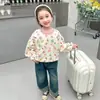 Moletom Feminino Primavera e Outono 2026 Novo Estilo Roupas Infantis Moda de Outono Manga Longa Roupa Básica de Outono para Bebê Menina