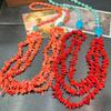 Collar Étnico de Estilo Chino de Tres Capas Hecho a Mano con Cuentas Pesadas de Turquesa, Estilo Chino, con Ramas de Coral Rojo de Bambú de Mar
